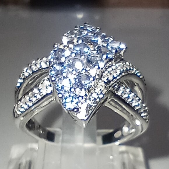 Scratch&Dent  – 4 Rings  – ~17.76g Gold  -- ~6.88ctw Diamonds/Gemstones - Picture 4 of 9